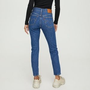 SOLD Levi's 501 classic medium wash jeans